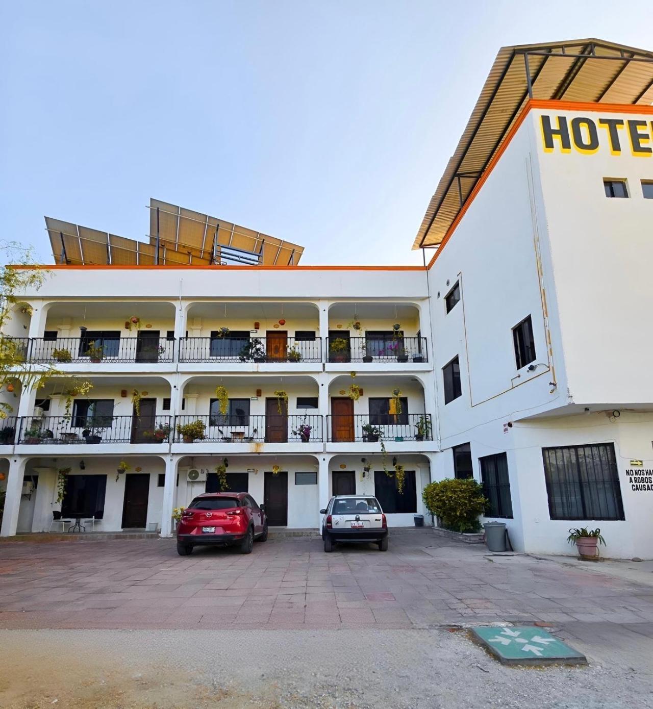 Hotel Villa Esmeralda Tuxtla Gutiérrez Εξωτερικό φωτογραφία